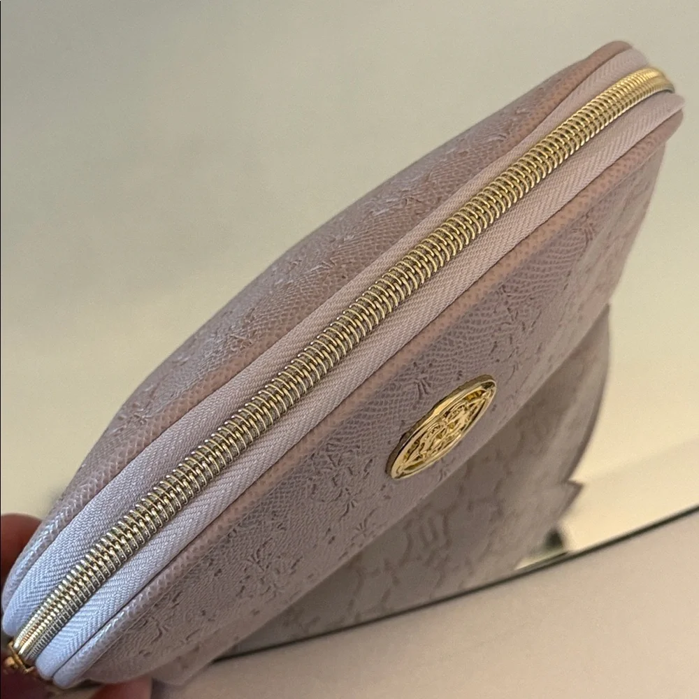 🆕 NANETTE LEPORE Pink Cosmetic Bag Logo Clutch Makeup Pouch Travel Case